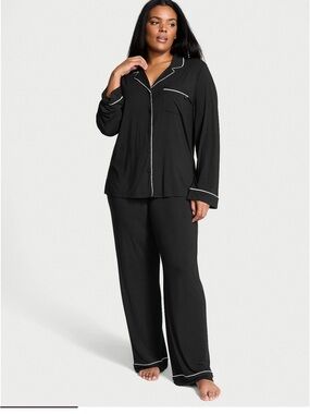 Victoria’s Secret Black Pajama Set XL Short